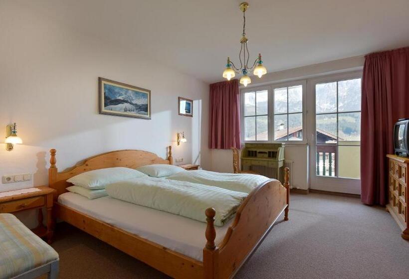 Апартаменты 2 Спальни, Apparthotel Tom Sojer