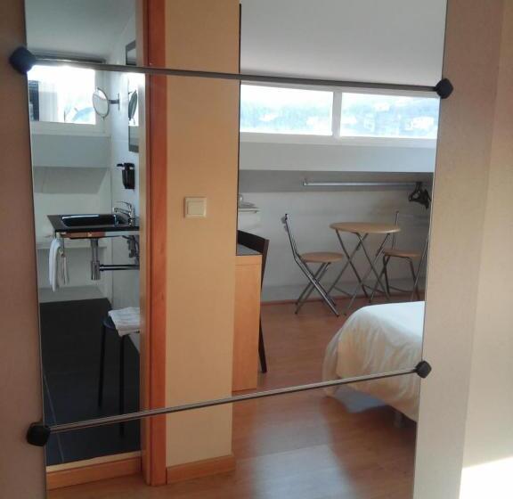 Номер Стандарт, Penthouse   Low Cost