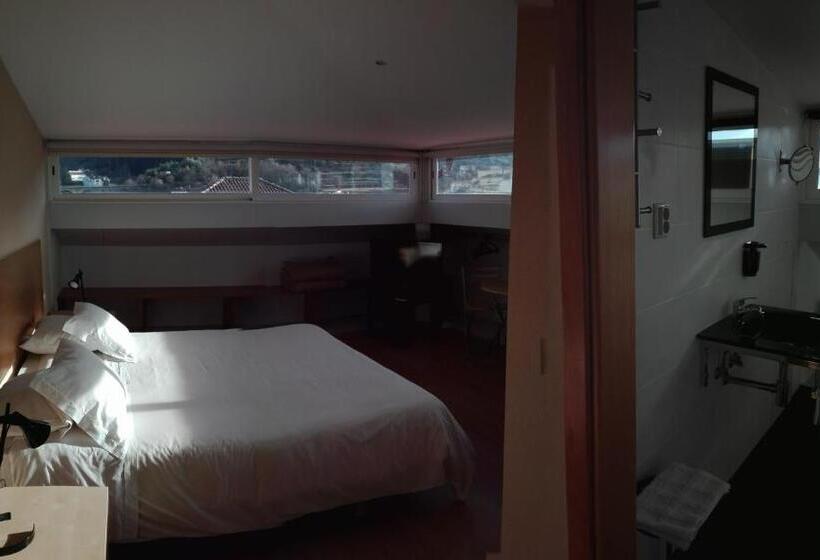 Номер Стандарт, Penthouse   Low Cost