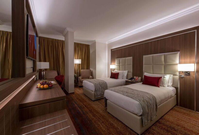 Номер Superior, Ramada By Wyndham Continental Jeddah