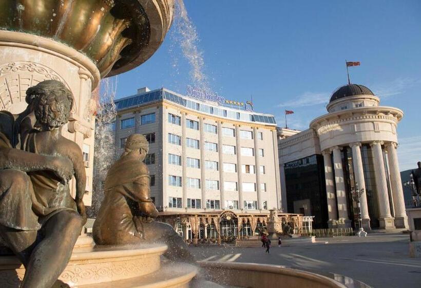 اتاق سوپریور با چشم‌انداز شهر, Hotel Stone Bridge