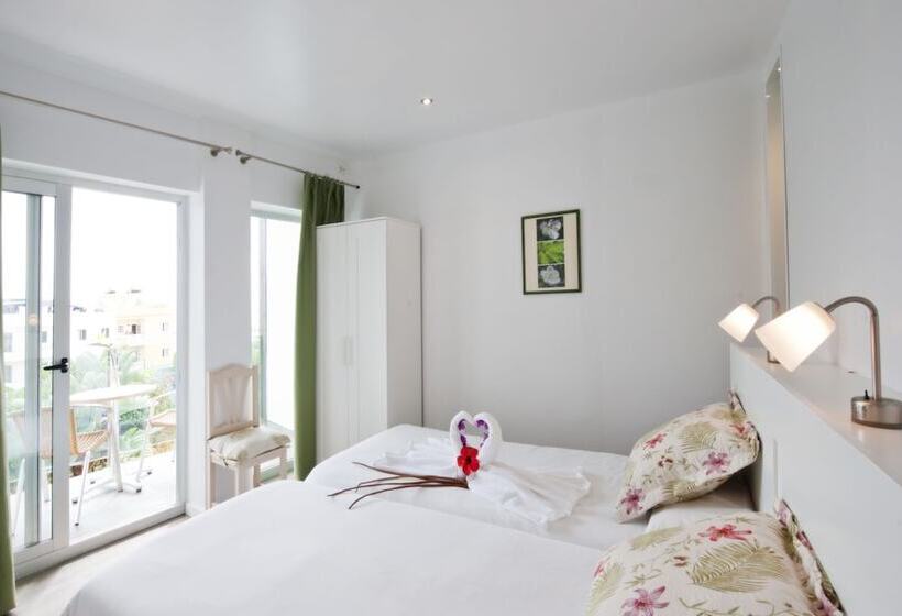 Апартаменты Superior 1 Спальня, Apartamentos Adjovimar