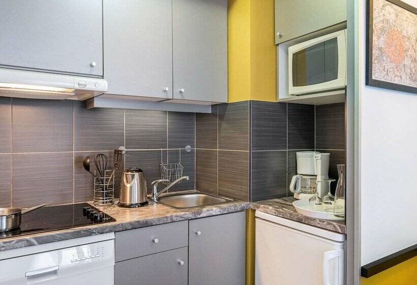 Апартаменты 1 Спальня с Балконом, Aparthotel Adagio Paris Montrouge