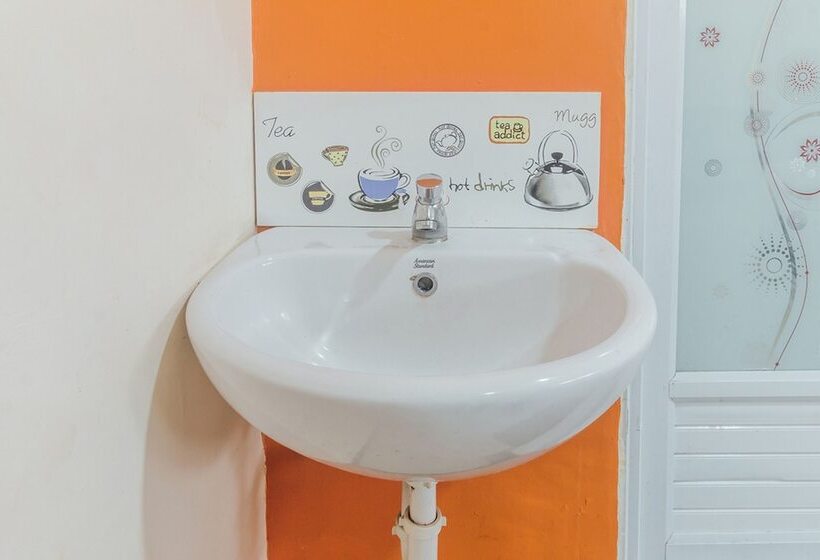 اتاق لوکس, Satria Guest House By Oyo Rooms
