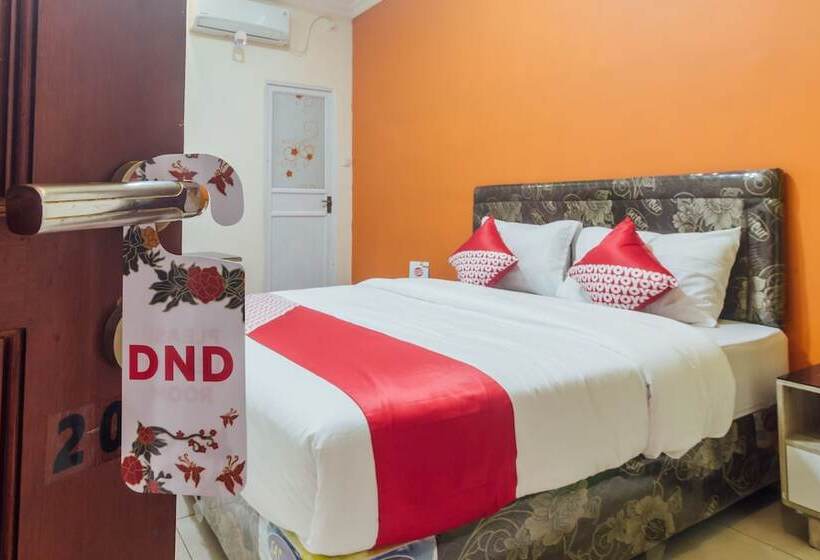 اتاق استاندارد, Satria Guest House By Oyo Rooms