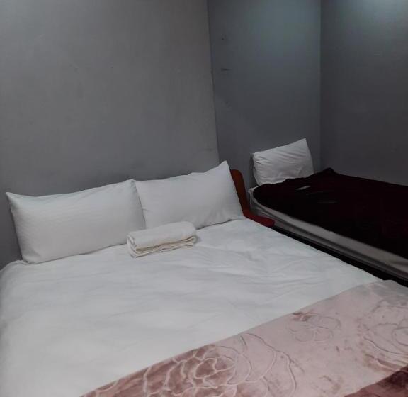 스탠다드 룸, Luvuyos Guest House Pmb