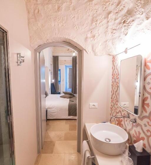 디럭스 룸, Borgo Dei Lecci Puglia