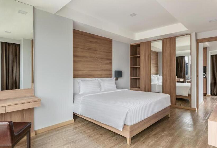 سوییت اجرایی, Adelphi Grande Sukhumvit