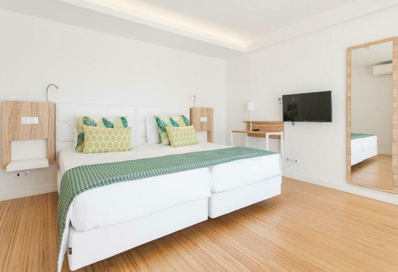 Apartamento Superior 2 Dormitórios, Alfagar Apart