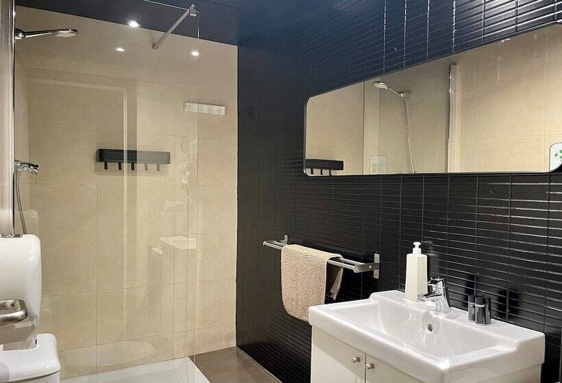 高级三人间, Md Modern Hotel   Jardines
