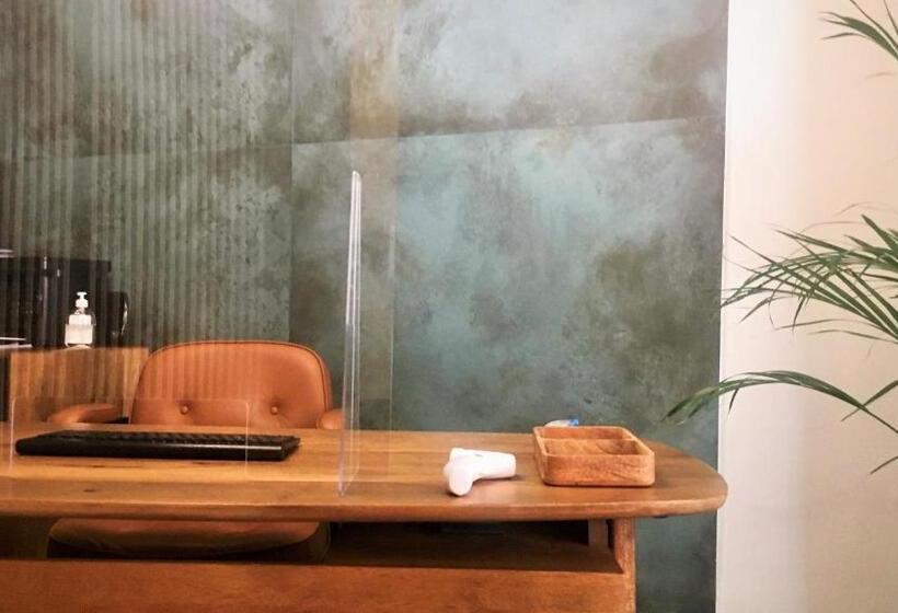 四人高级间, Md Modern Hotel   Jardines