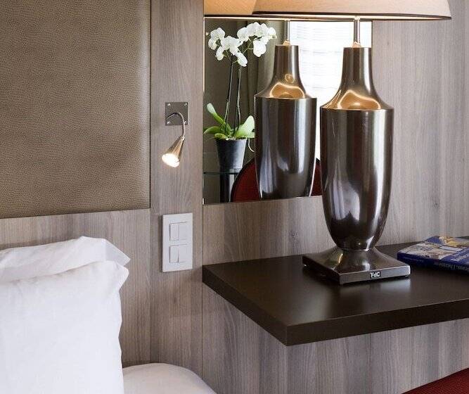 Quarto Superior Primeiro Andar, Cabot Bordeaux Mgallery Collection