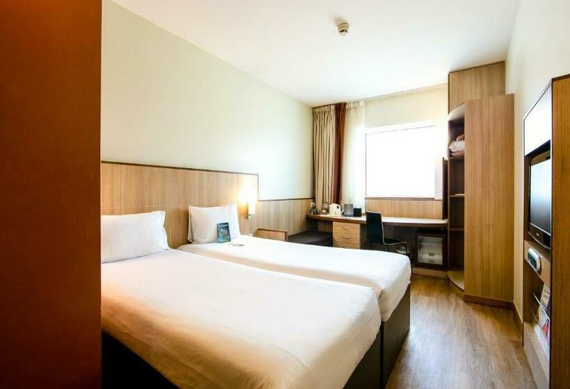 Номер Стандарт, Ibis Al Barsha