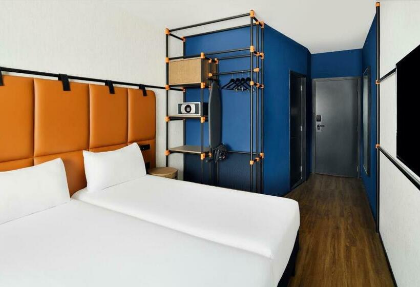 Номер Премиум, Ibis Al Barsha
