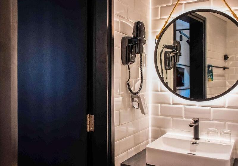 Номер Премиум, Ibis Al Barsha