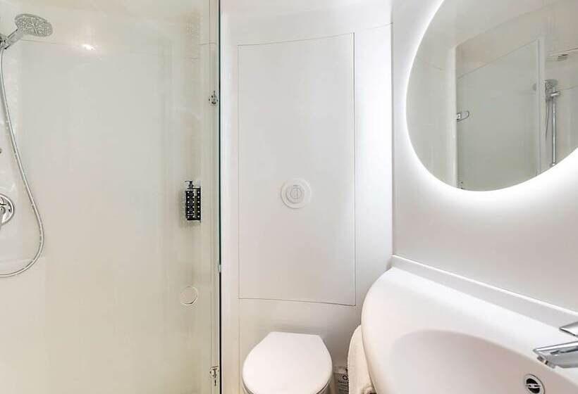 Номер Стандарт, Ibis Lisboa Alfragide