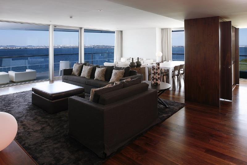 Apartamento 3 Dormitórios, Troia Design