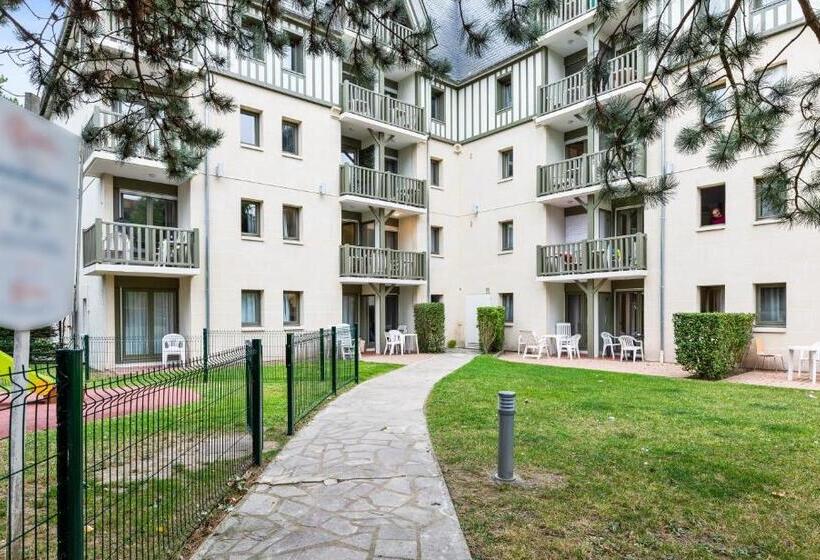 Студио Стандарт с Террасой, Residence Pierre & Vacances Les Embruns
