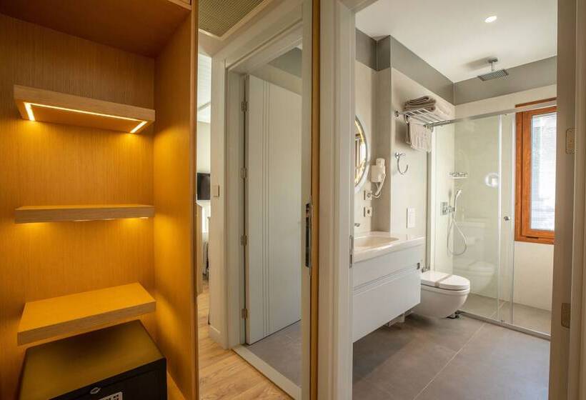 اتاق استاندارد با چشم‌انداز, Balèze Boutique Hotel   Adults Only