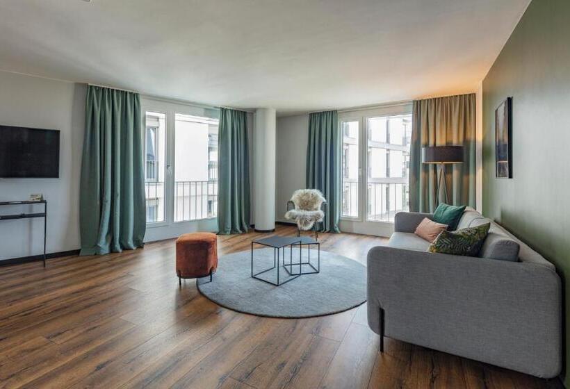 Suíte Familiar, Black F House   Serviced Apartments