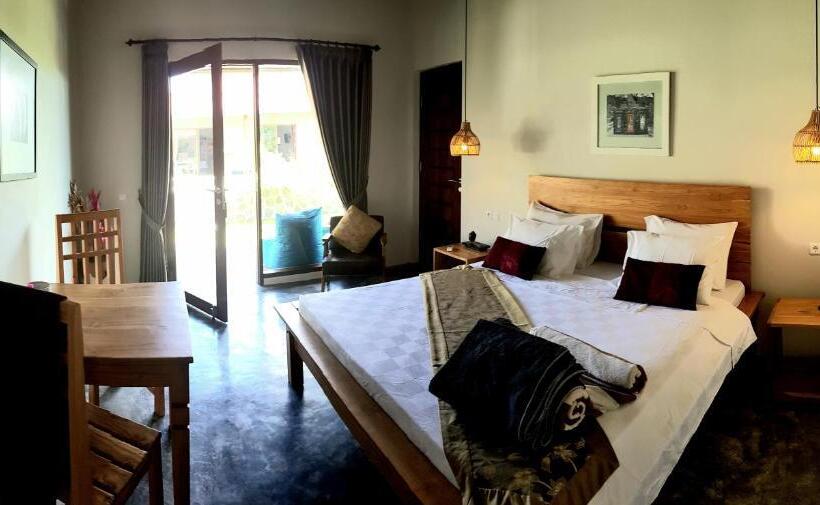 Номер Deluxe, Ombak Resort At Ekas , A Luxury Surf And Kite Surf Destination