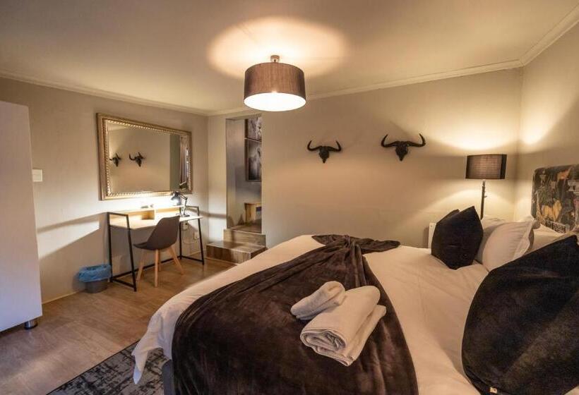 Семейный Номер, Fever Tree Guesthouse