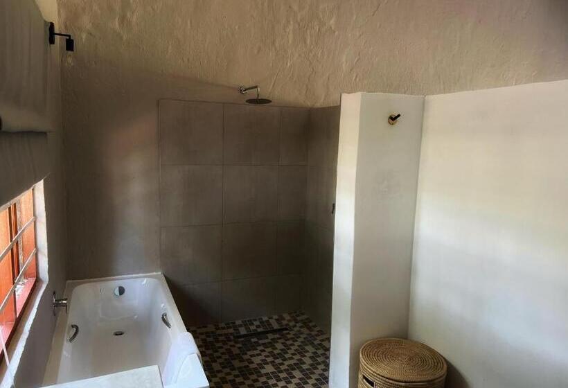 Студио Стандарт Вид на Сад, Fever Tree Guesthouse