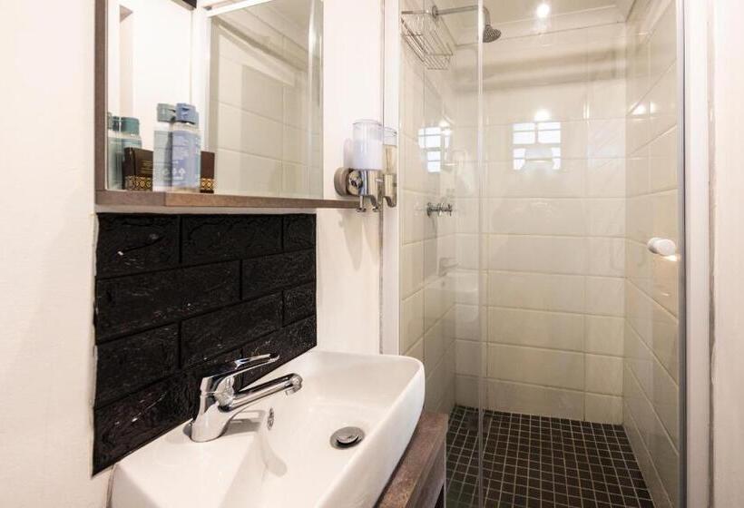 Бунгало Стандарт, Fever Tree Guesthouse