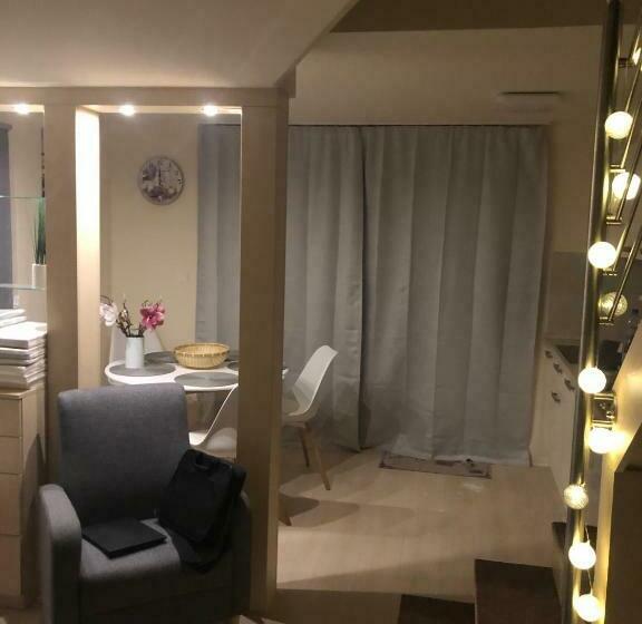 1 Bedroom Apartment Lake View, Beachfront Studio Apartman