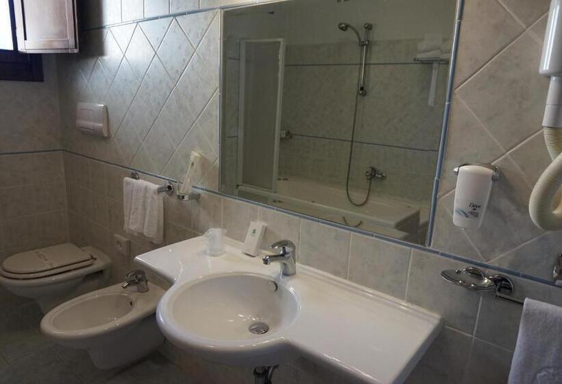 Полулюкс, Bel Sito Hotel Due Torri