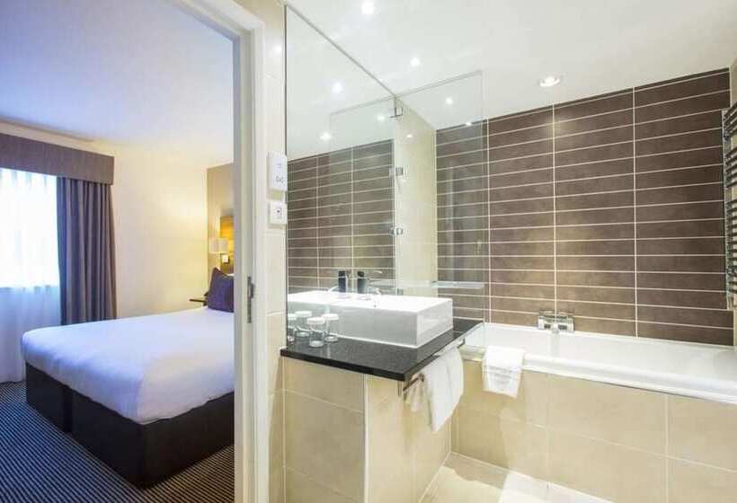Номер Стандарт, Doubletree By Hilton Hotel And Spa Chester