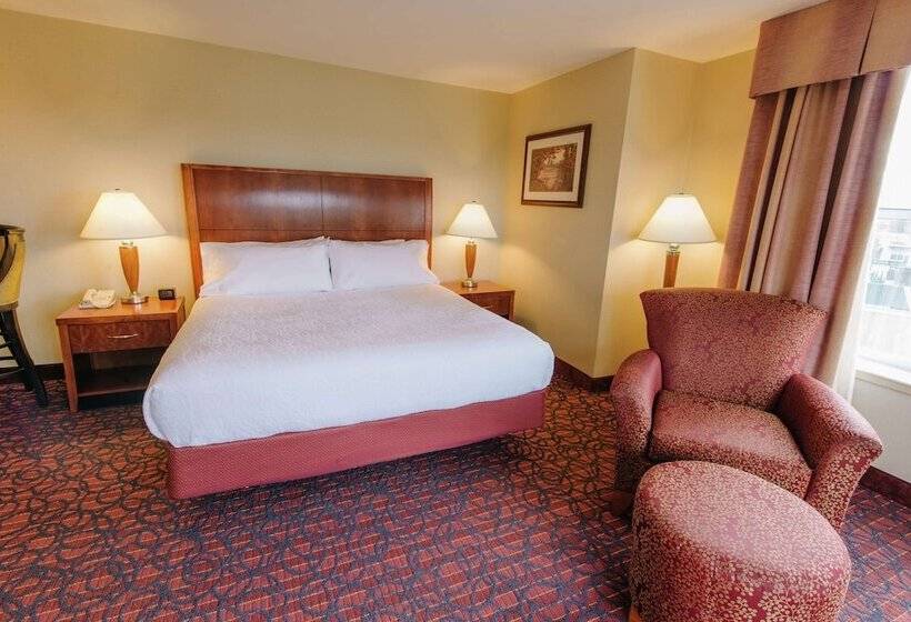 标准间, Hilton Garden Inn Manchester Downtown