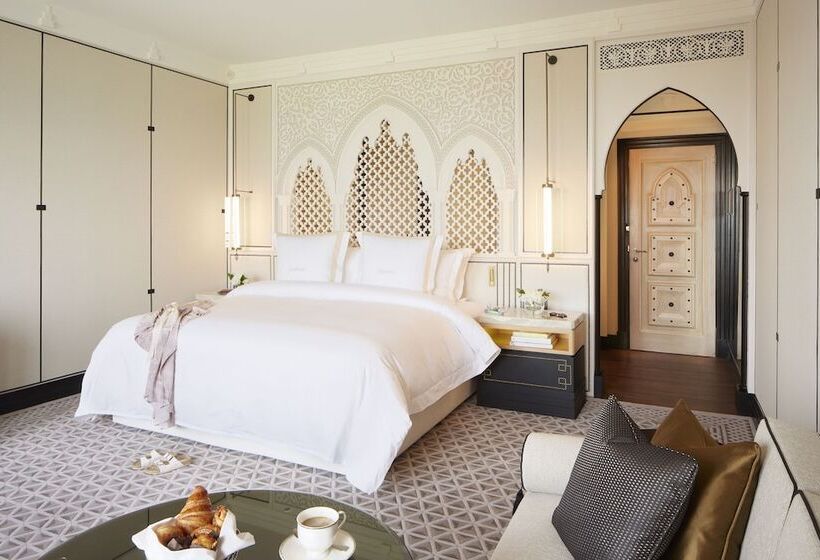 Номер Клуб, Jumeirah Mina Al Salam Dubai