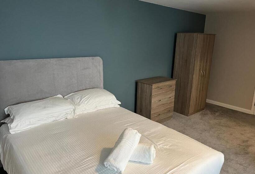 Стандартный Номер Кровать Кинг, Station Lodge   Free Off Site Health Club Access With Pool, Sauna, Steam Room & Gym