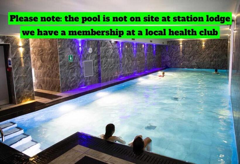 Стандартный Номер Кровать Кинг, Station Lodge   Free Off Site Health Club Access With Pool, Sauna, Steam Room & Gym