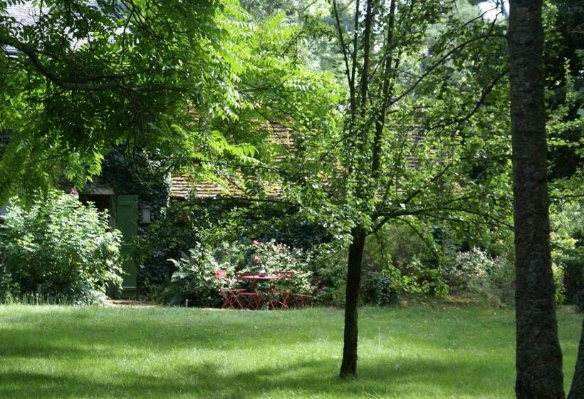 Номер Стандарт Вид на Сад, Moulin De Champrond  Montmirail  Sarthe