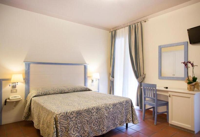 Quarto Estandar, Blu Hotel Laconia Village