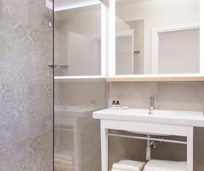 Трехместный Номер Superior, Blu Hotel Laconia Village