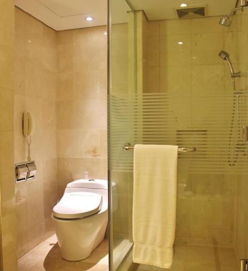 اتاق لوکس با تخت بزرگ, Grand Millennium Hotel Kuala Lumpur