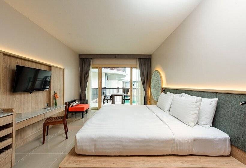 اتاق استاندارد با چشم‌انداز استخر, Holiday Ao Nang Beach Resort, Krabi