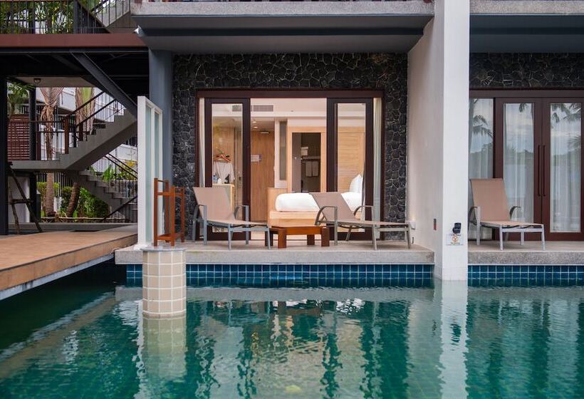 اتاق لوکس, Holiday Ao Nang Beach Resort, Krabi
