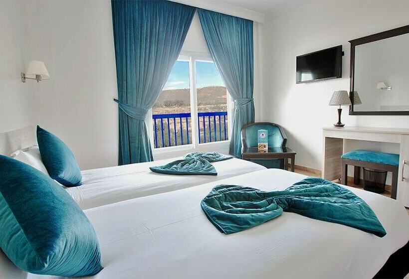Номер Стандарт Вид на Бассейн, Tildi Hotel & Spa