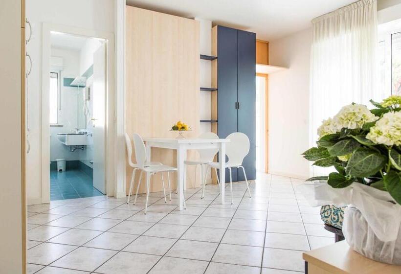 Apartamento 1 Dormitório, Residence Ola