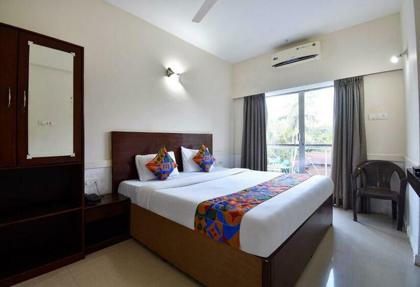 اتاق لوکس, Treebo Gulmohar Beach Resort