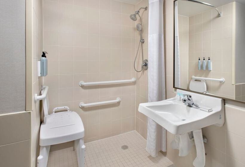 Номер Стандарт 2 Двуспальные Кровати, Fairfield Inn By Marriott New York Laguardia Airport/flushing
