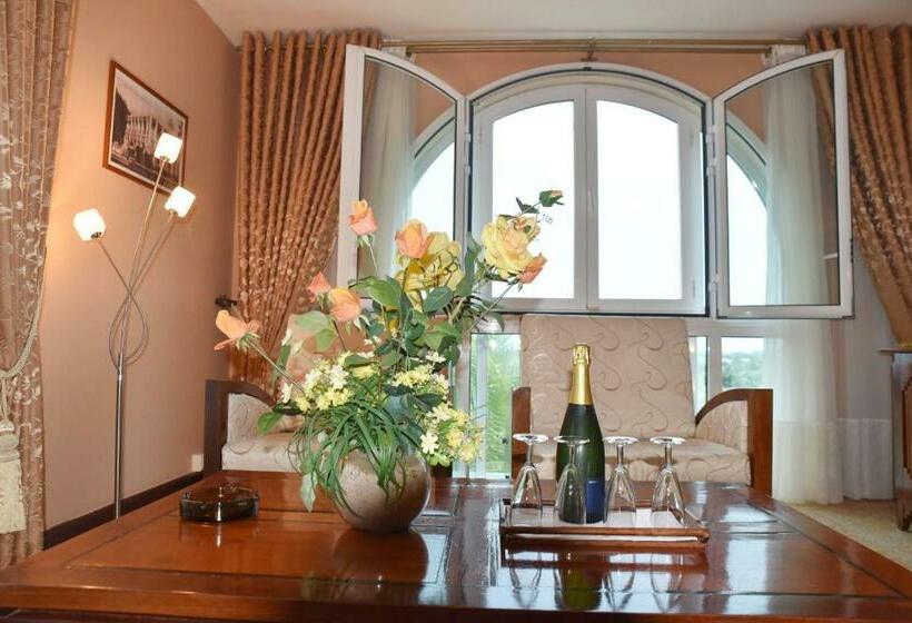 スイート, Le Grand Hôtel Diego