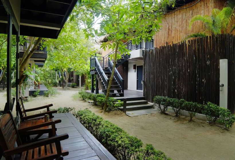 디럭스 룸, Sevenseas Resort Koh Kradan