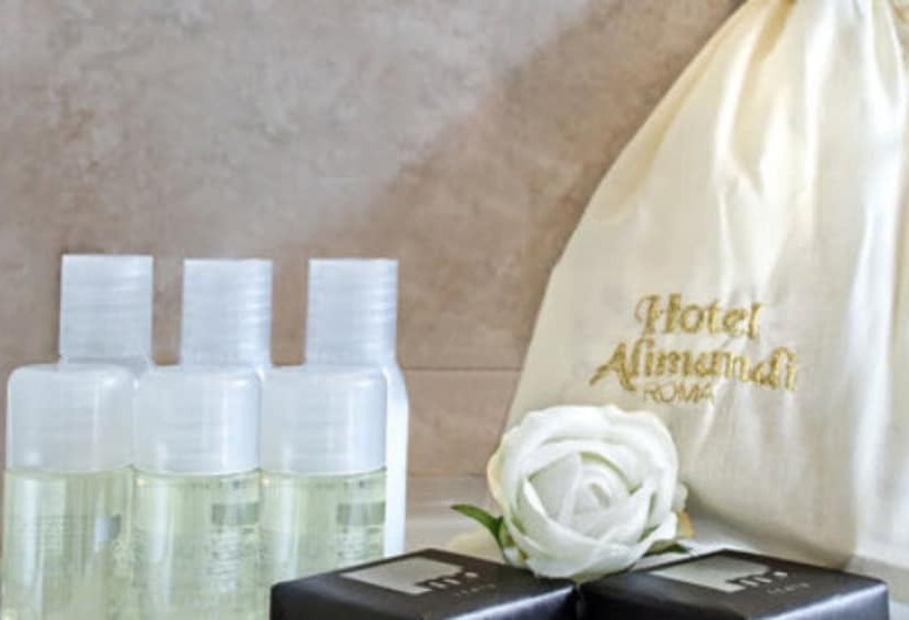 חדר סטנדרט לשלושה, Tmark Hotel Vaticano