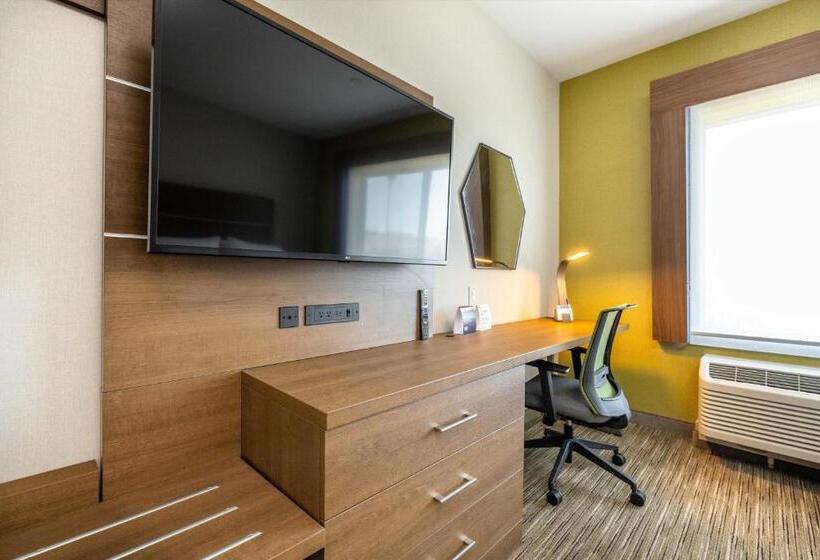 带大床的标准间, Holiday Inn Express & Suites   San Jose Silicon Valley, An Ihg
