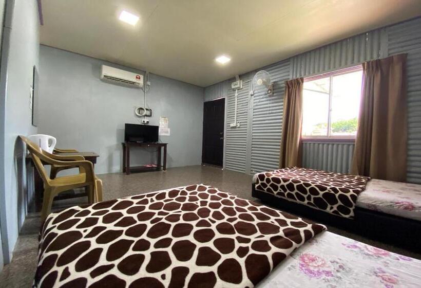 Номер Deluxe, Oyo 90284 Kampung Stay Kilimu